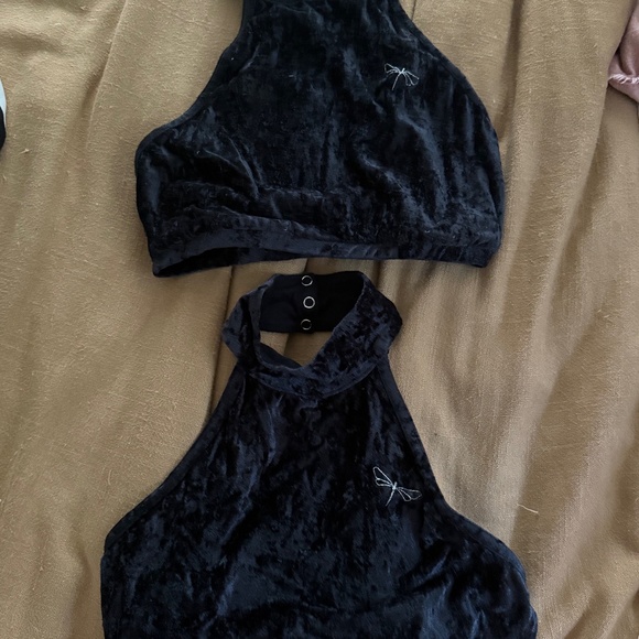 Dragonfly Halter Crushed Velvet Tops - Picture 4 of 4